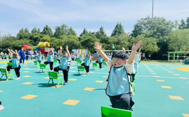 济宁市微山县驩城镇中心幼儿园：文化进万家 “武”动千字文 少年当自强